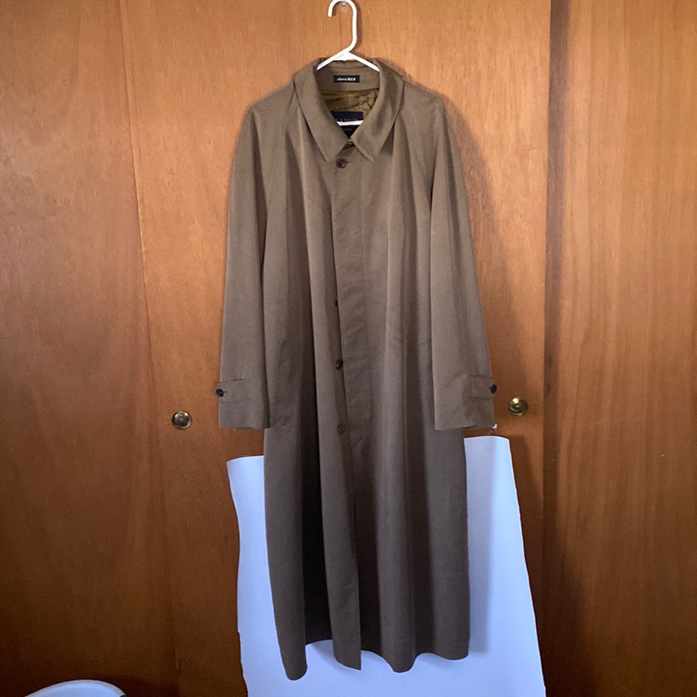 Vintage Sanyo trench coat